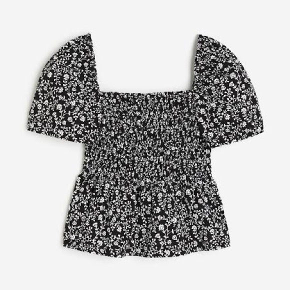 H&M Tops - H&M Floral Smocked Peplum Top